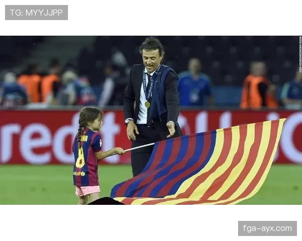 恩里克执掌西班牙队重塑战斗力,团队精神引领新篇章