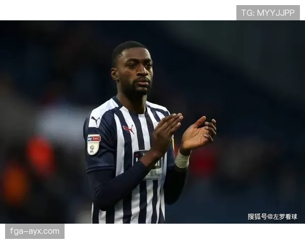 黄喜灿英超赛季表现抢眼，引爆球迷热议