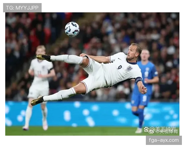 阿什拉夫持续高光表现，国家队进球数再创新高引热议