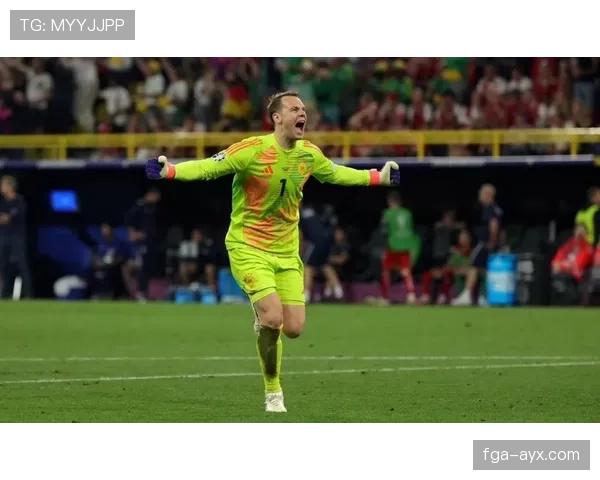 诺伊尔:从传统门将到“门卫”开创者的战术角色演变 诺伊尔:从传统门将到“门卫”开创者的战术角色演变