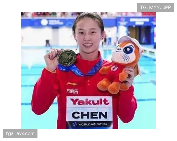 陈艺文跳水归跳水，回家连外卖都点三份？