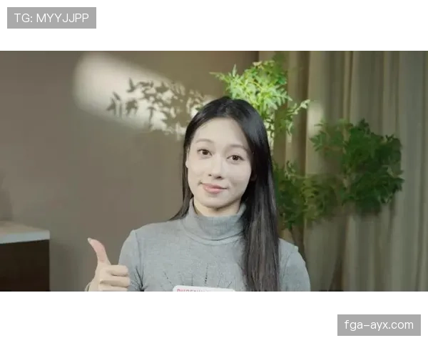 吴柳芳退役后开销这么大？刷到她直播带货的瞬间我愣住了