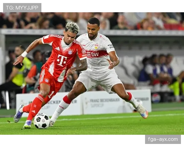 拜仁慕尼黑防守问题显现，站位与回防失衡对赛季走势形成制约